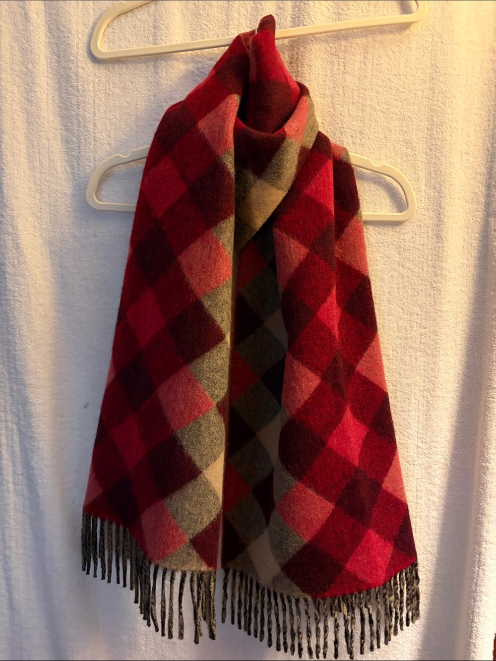 Talbots cashmere Red and Green Plaid Fringe Scarf